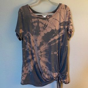 Size XL Caslon shirt reverse tie dye by Candy. 56% cotton, 44% polyester.
